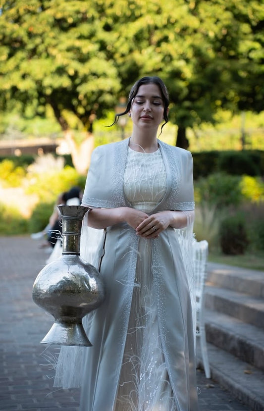 Robe de soirée plumée