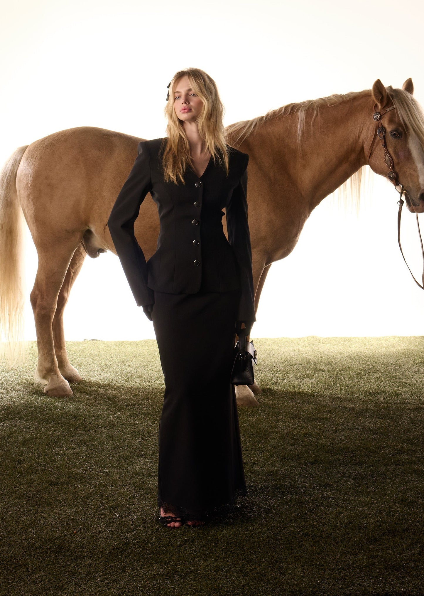 Tailleur jupe noir guipure