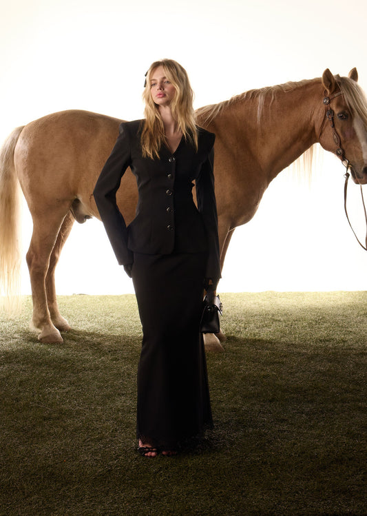 Tailleur jupe noir guipure